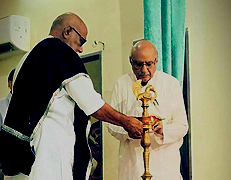 Morari Bapu